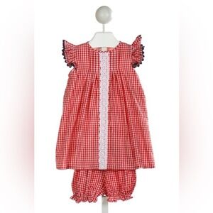 EUC! THE PROPER PEONY set. Size 4T.